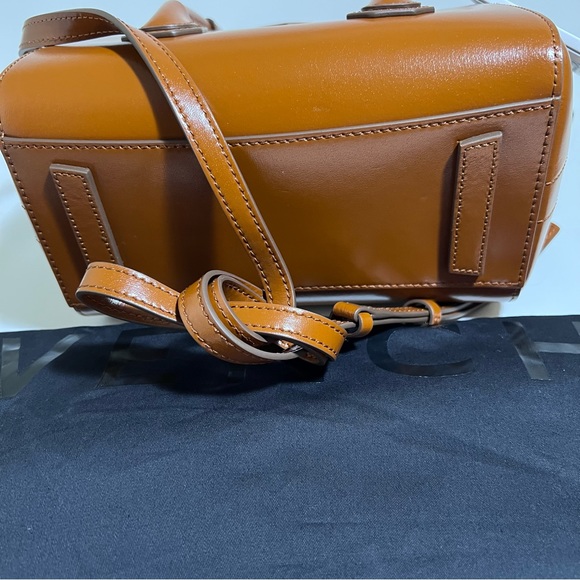 Givenchy Mini Antigona Lock Bag in box leather / Authentic - Picture 6 of 9